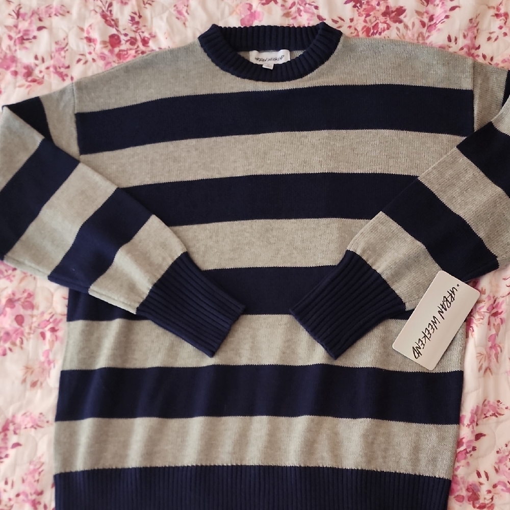 Urban Weekend Nwt Navy and Gray Striped Crewneck Sweater